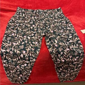 Terra & Sky Black Floral Pants